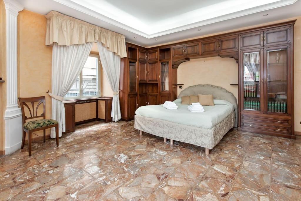 Domus Patrizia Romana 6 Persone Extérieur photo